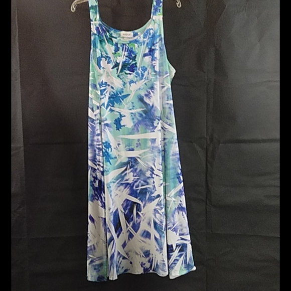 Avenue Dresses & Skirts - Avenue size 18/20 summer dress
